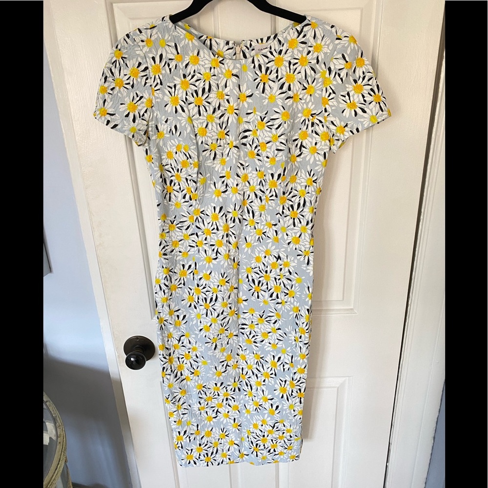 CAROLINA HERRERA Daisy Pigment Cloque Sheath Dress - Picture 2 of 5
